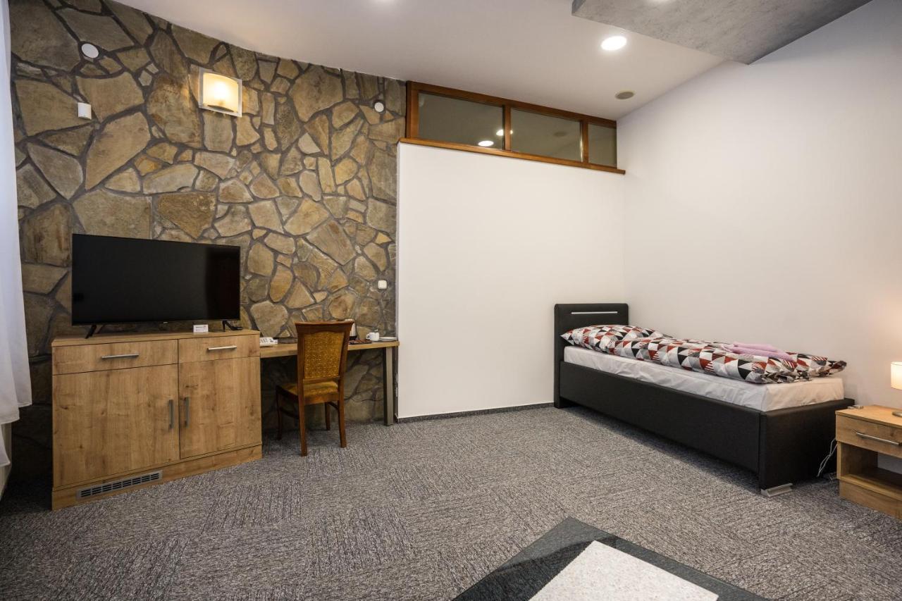 Hotel Somka Drienica 외부 사진