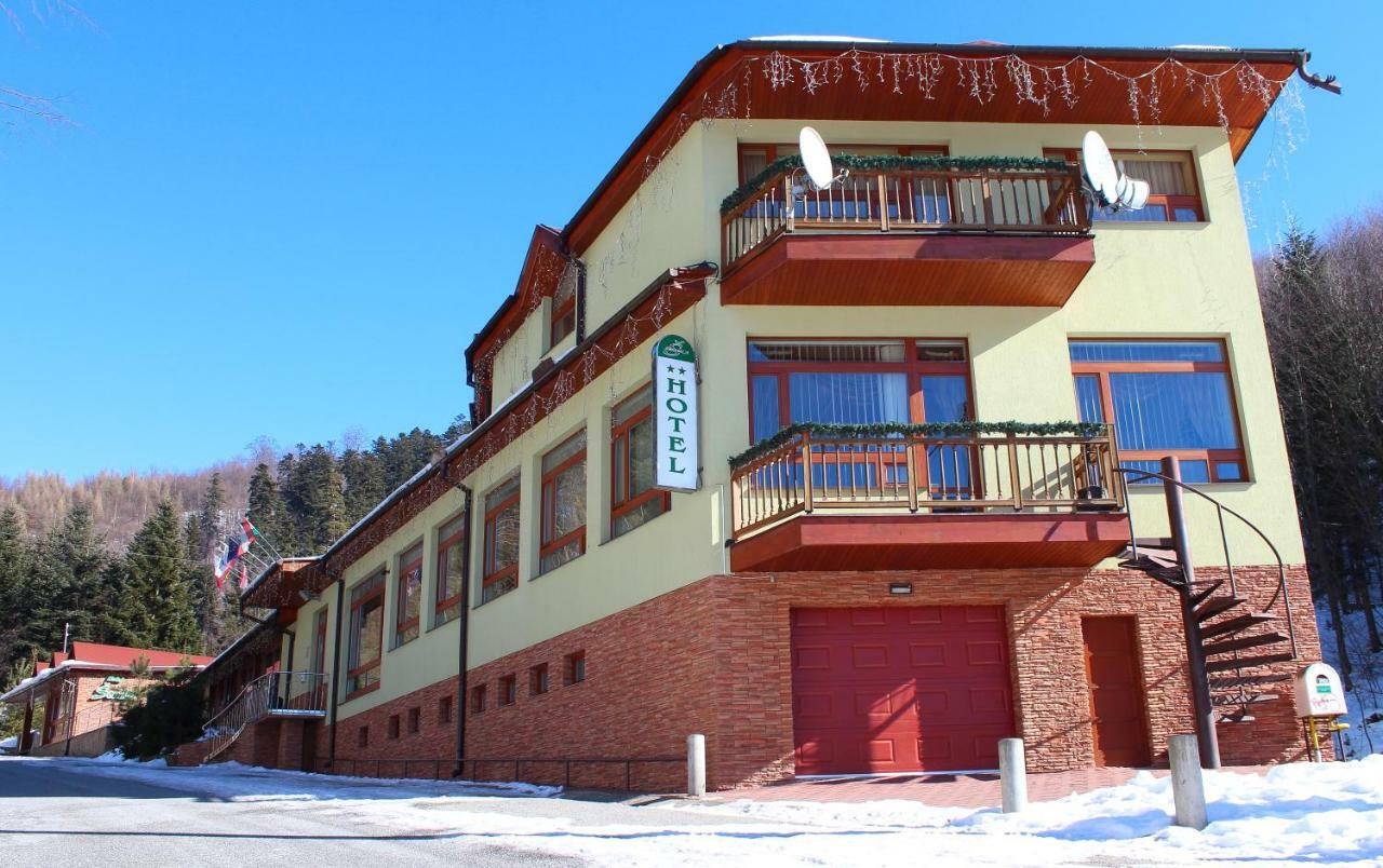Hotel Somka Drienica 외부 사진